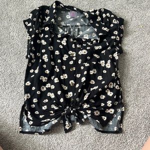 Sunflower button up